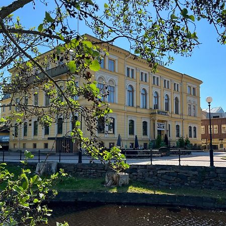 Stadshotellet Крістінегамн Екстер'єр фото